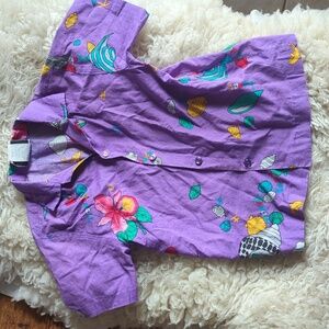 Cutest Hilo Hattie short sleeve button up shirt